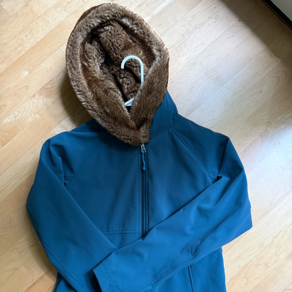 Vintage Marmot Black Jacket with Brown Faux Fur Hood